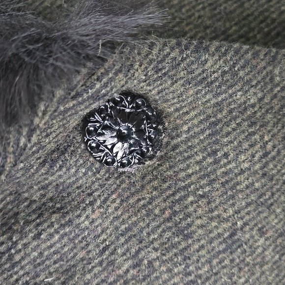 Collectif Molly Vintage Jacket W/ Fur Collar, In Olive Green, NWT - Picture 6 of 15